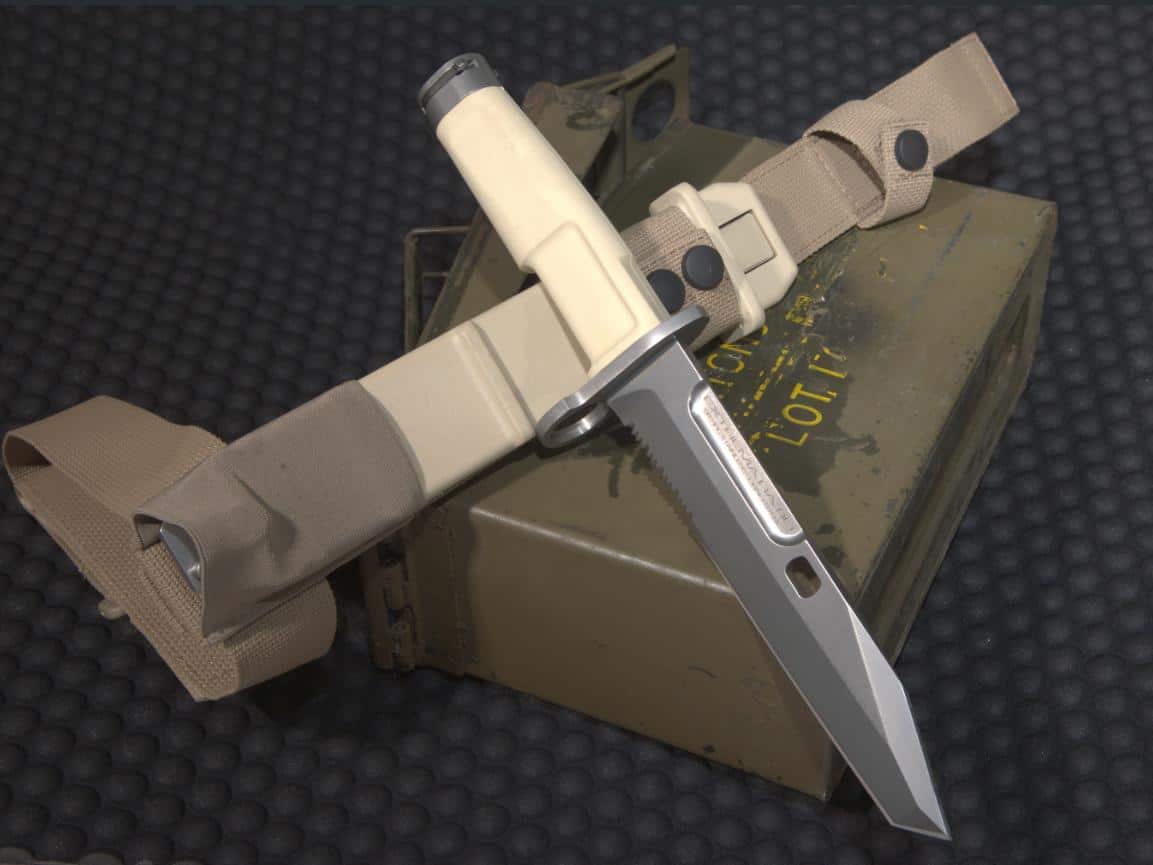 FULCRUM BAYONET DESERT SW